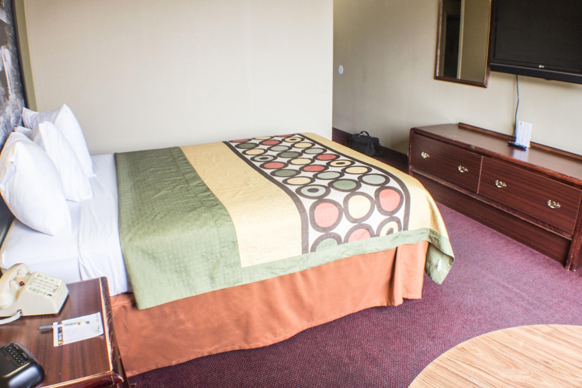 Hotel Super 8 By Wyndham Erie/I 90 Extérieur photo