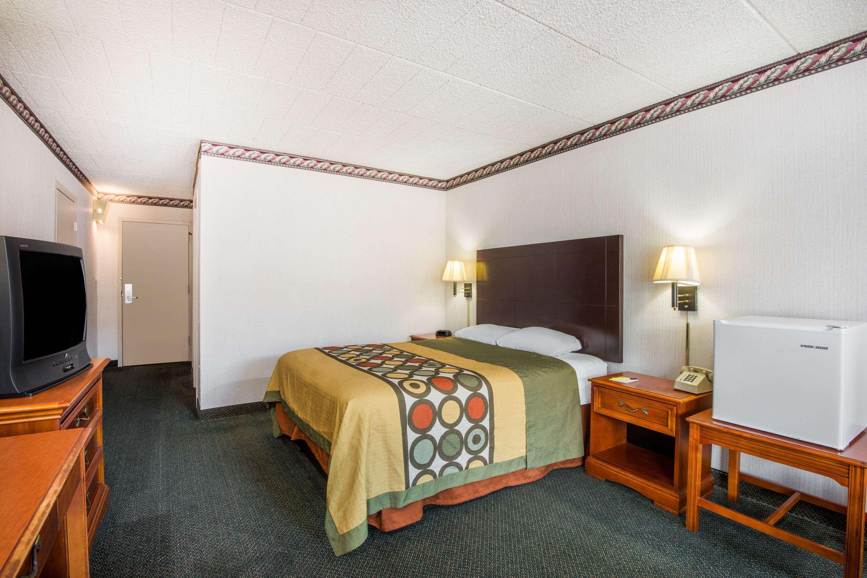 Hotel Super 8 By Wyndham Erie/I 90 Extérieur photo