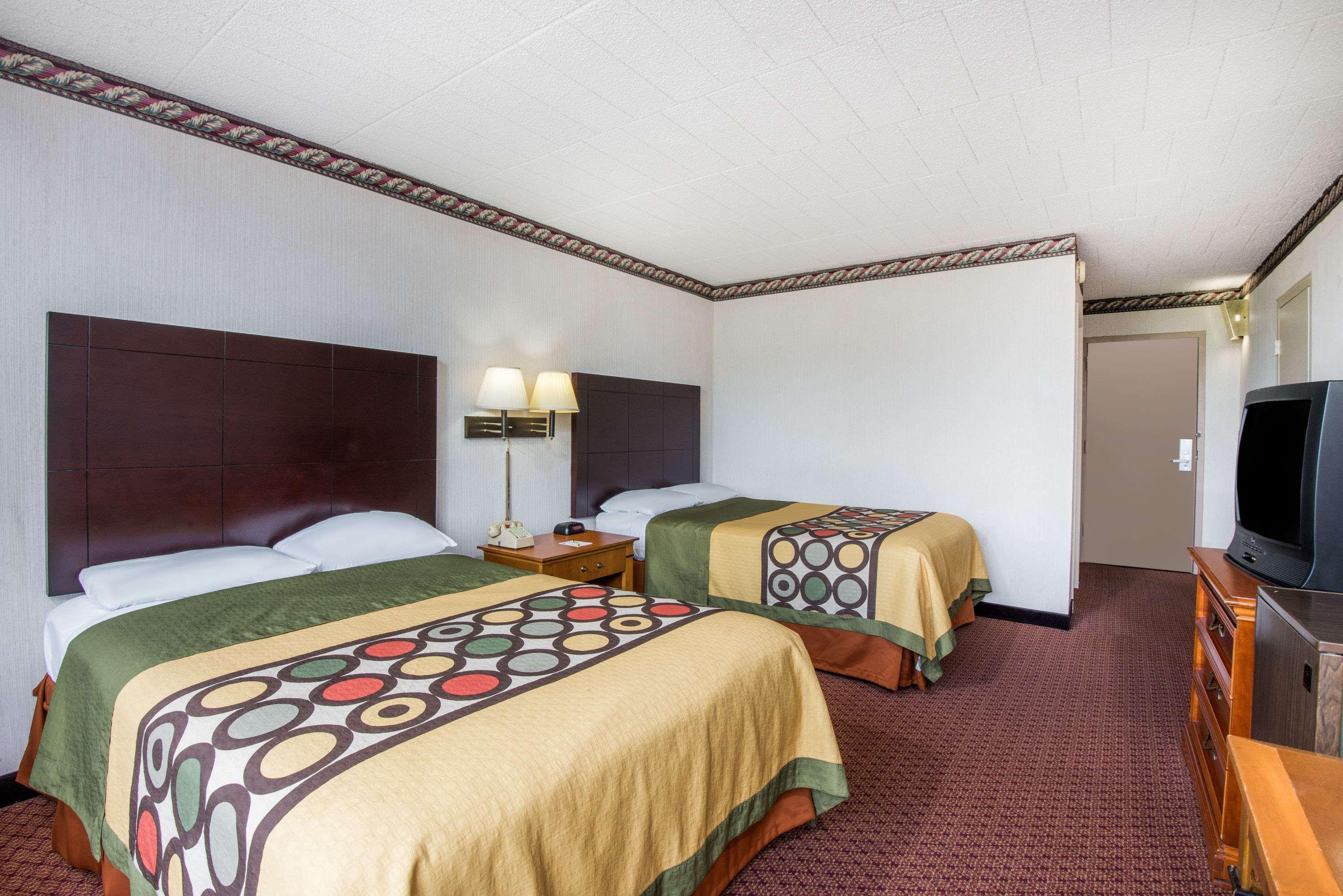 Hotel Super 8 By Wyndham Erie/I 90 Extérieur photo