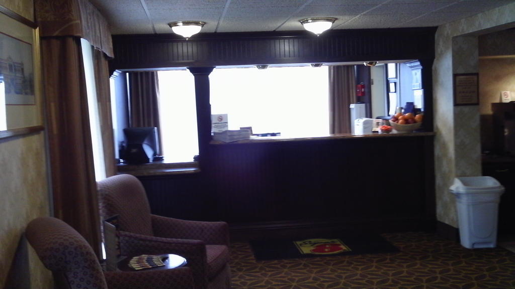 Hotel Super 8 By Wyndham Erie/I 90 Extérieur photo